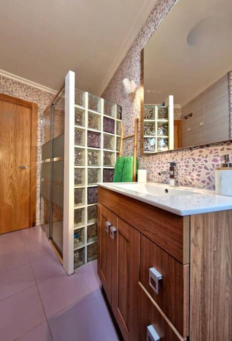Casa De La Tia Irene Apartment Brinas Ngoại thất bức ảnh
